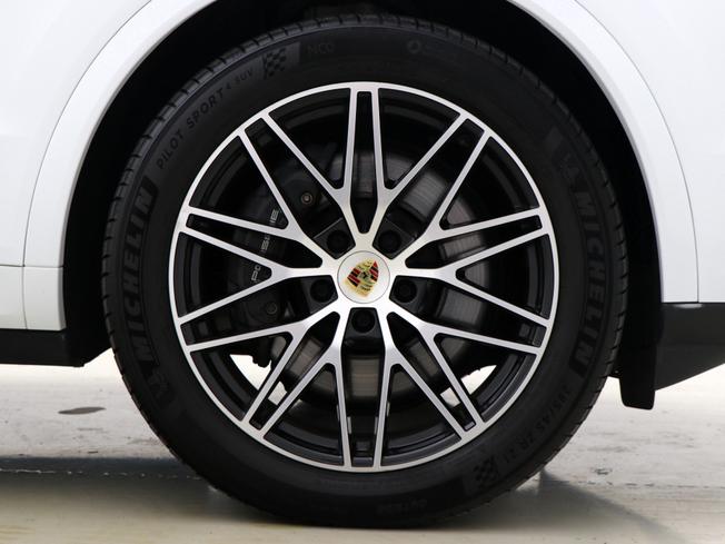 PORSCHE Cayenne Photo 4
