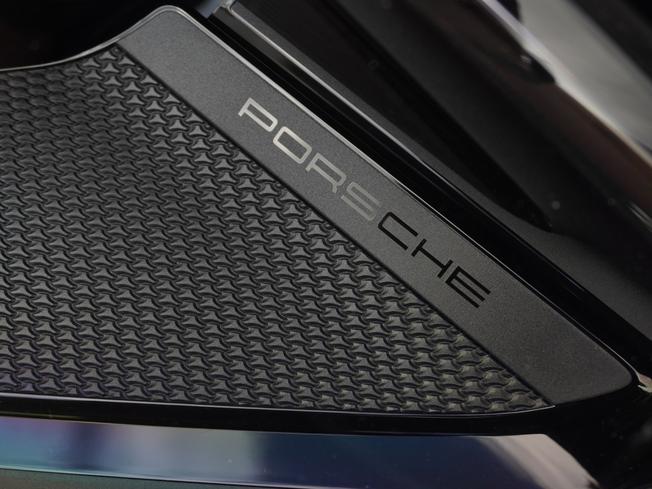 PORSCHE Cayenne Photo 36