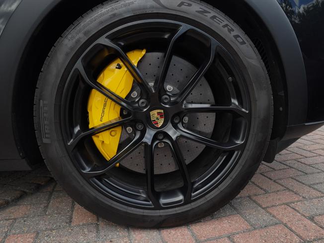 PORSCHE Cayenne Photo 4