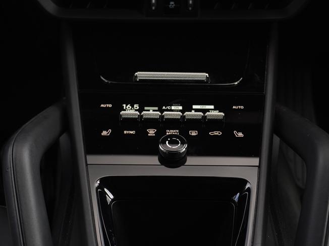 PORSCHE Cayenne Photo 48