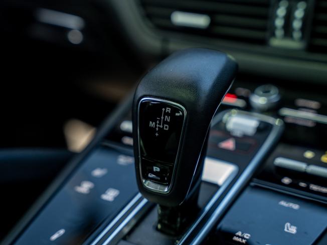 PORSCHE Cayenne Photo 11