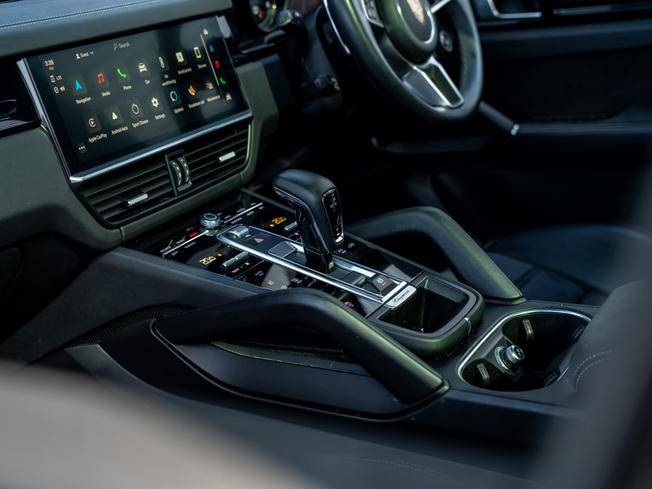 PORSCHE Cayenne Photo 28