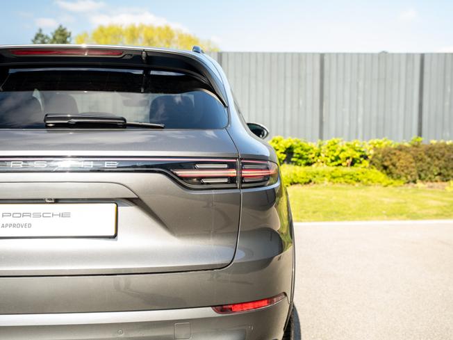 PORSCHE Cayenne Photo 35
