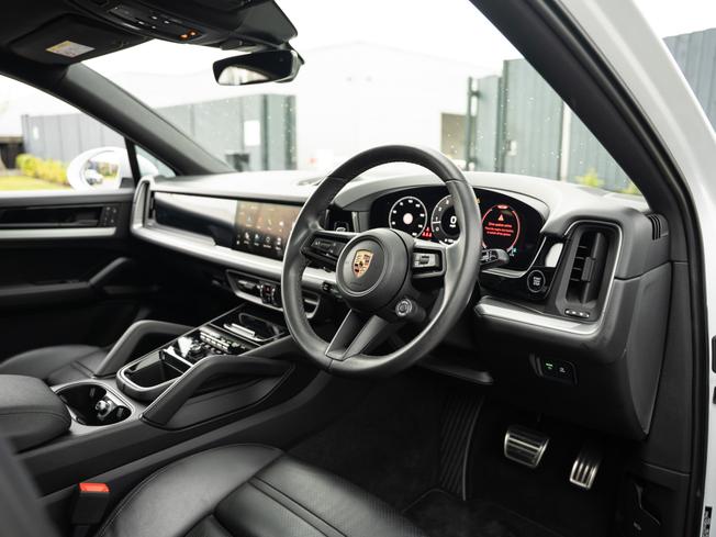 PORSCHE Cayenne Photo 10