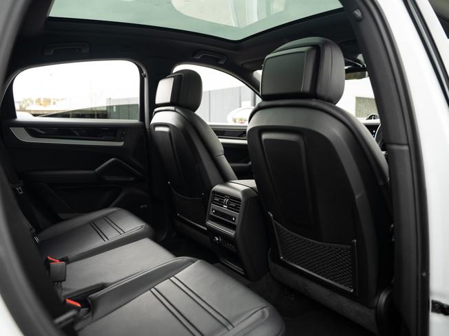 PORSCHE Cayenne Photo 17