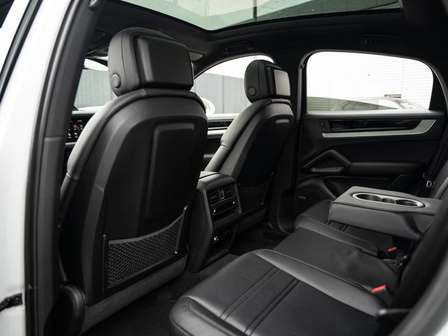PORSCHE Cayenne Photo 19