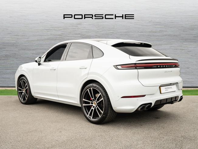 PORSCHE Cayenne Photo 2