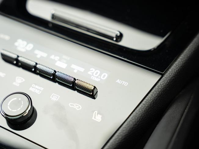 PORSCHE Cayenne Photo 28