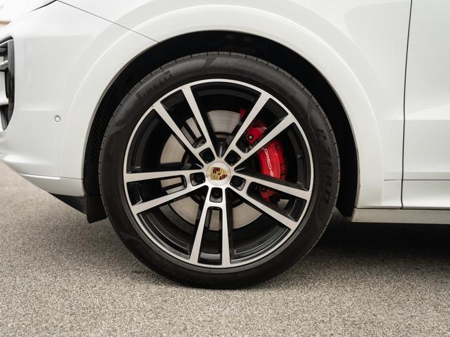 PORSCHE Cayenne Photo 4