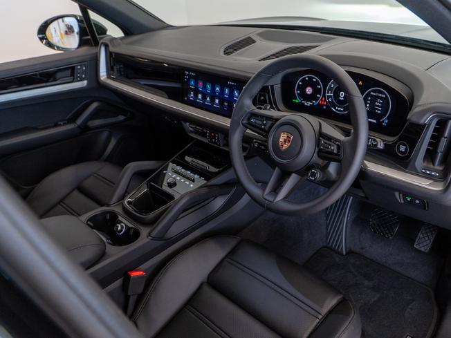PORSCHE Cayenne Photo 10