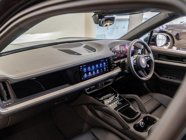 PORSCHE Cayenne Photo 12