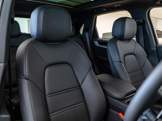 PORSCHE Cayenne Photo 14