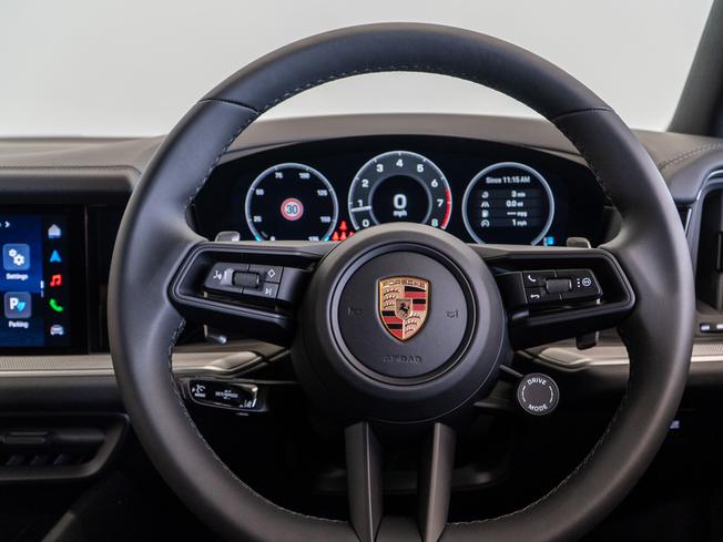 PORSCHE Cayenne Photo 8