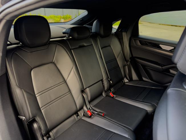 PORSCHE Cayenne Photo 11