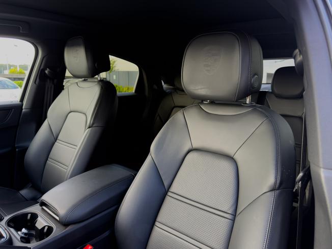 PORSCHE Cayenne Photo 13
