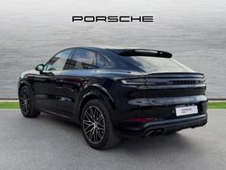 PORSCHE Cayenne Photo 2
