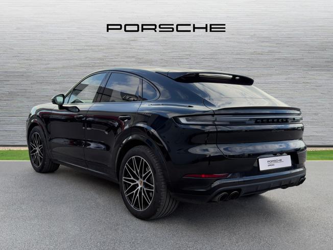 PORSCHE Cayenne Photo 2