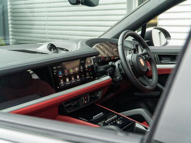 PORSCHE Cayenne Photo 11
