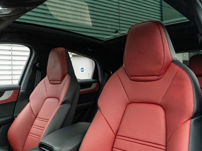 PORSCHE Cayenne Photo 16