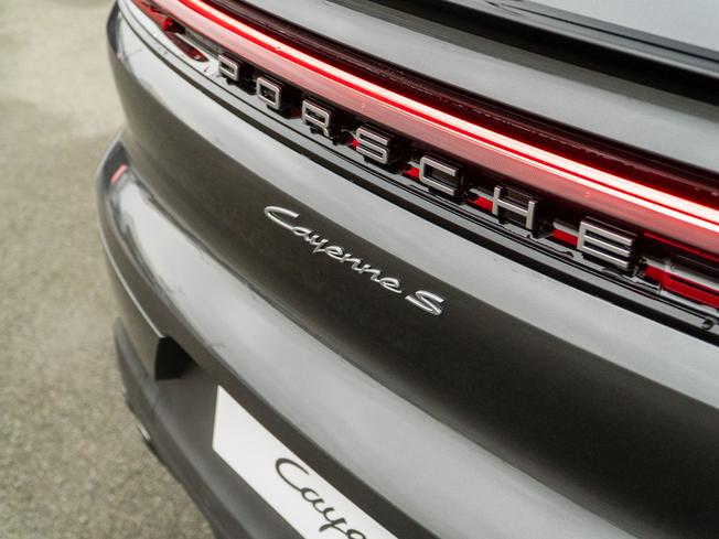 PORSCHE Cayenne Photo 33