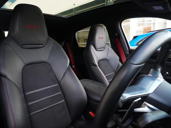 PORSCHE Cayenne Photo 11
