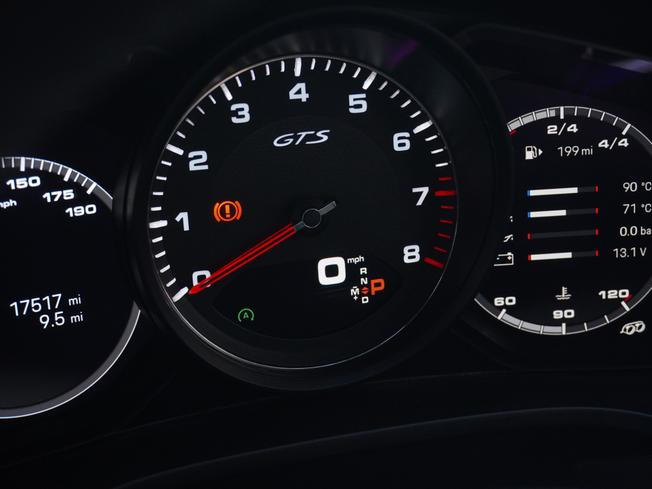 PORSCHE Cayenne Photo 13