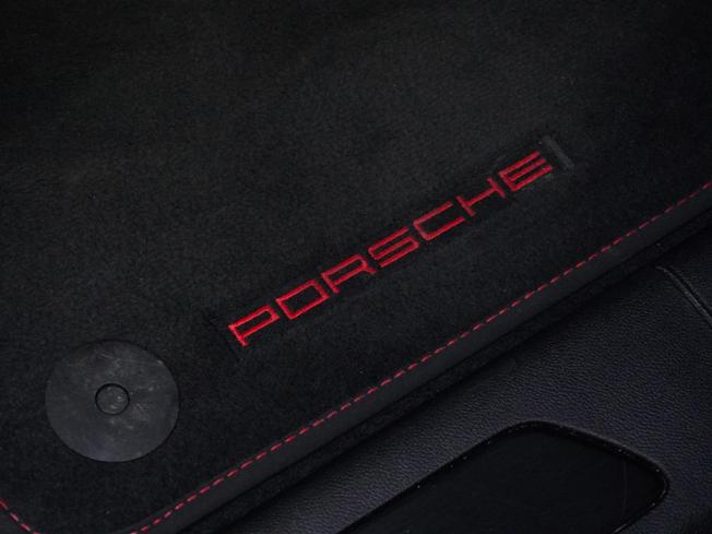PORSCHE Cayenne Photo 32