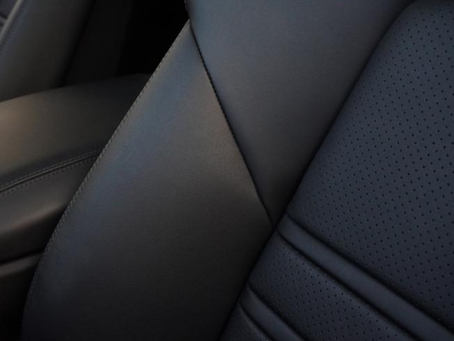 PORSCHE Cayenne Photo 16