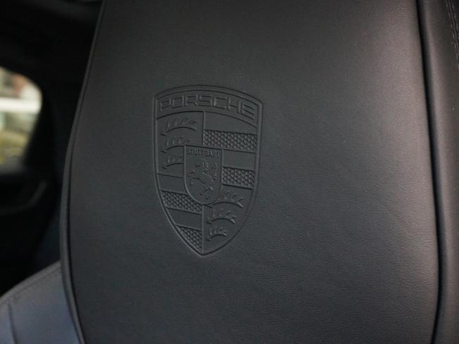 PORSCHE Cayenne Photo 18
