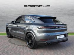 PORSCHE Cayenne Photo 2