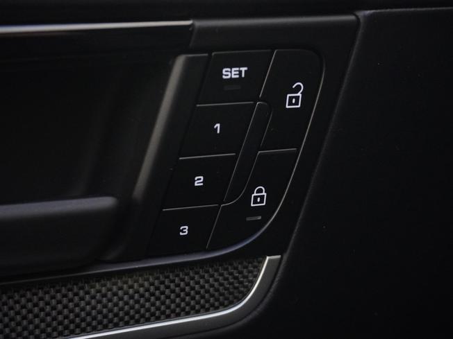 PORSCHE Cayenne Photo 26