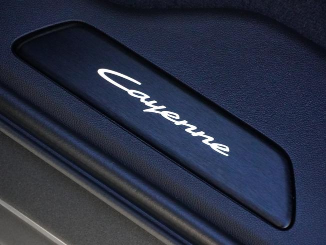 PORSCHE Cayenne Photo 27