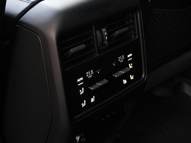PORSCHE Cayenne Photo 29