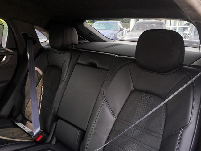 PORSCHE Cayenne Photo 12
