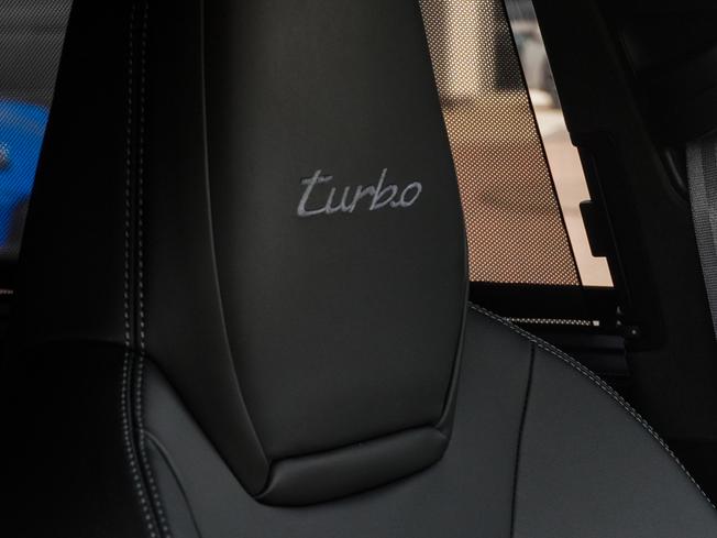 PORSCHE Cayenne Photo 17