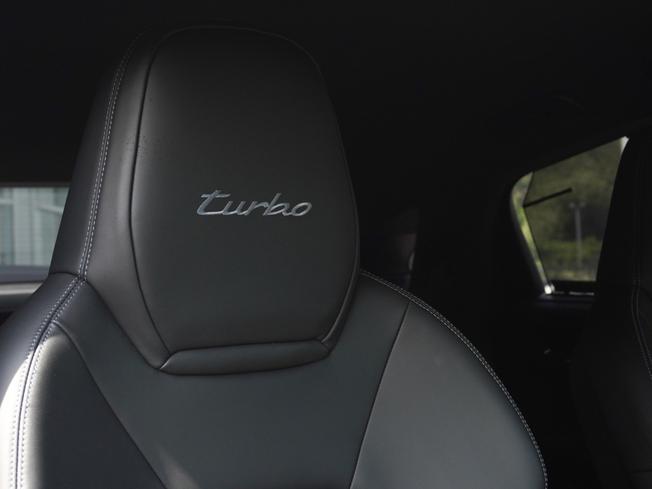 PORSCHE Cayenne Photo 18