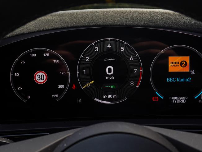 PORSCHE Cayenne Photo 21