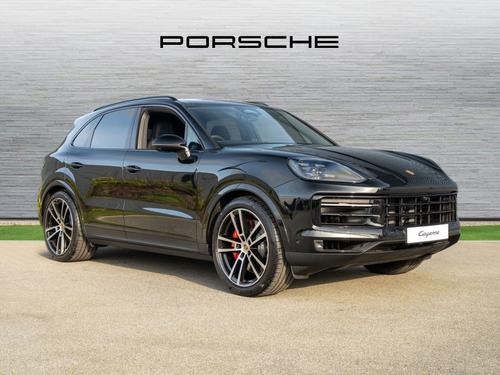 PORSCHE Cayenne 3.0 V6 E-Hybrid 25.9kWh S SUV 5dr Petrol Plug-in Hybrid TiptronicS 4WD Euro 6 (s/s) (519 ps)