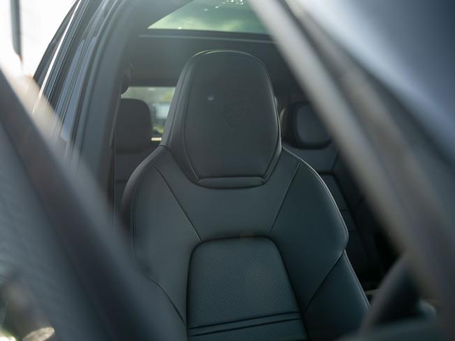 PORSCHE Cayenne Photo 18