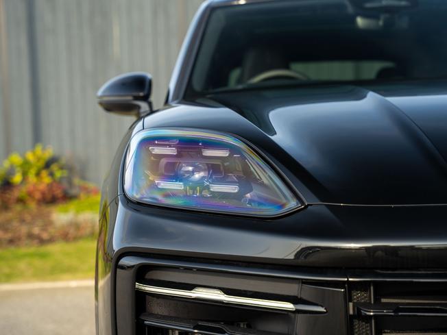 PORSCHE Cayenne Photo 29