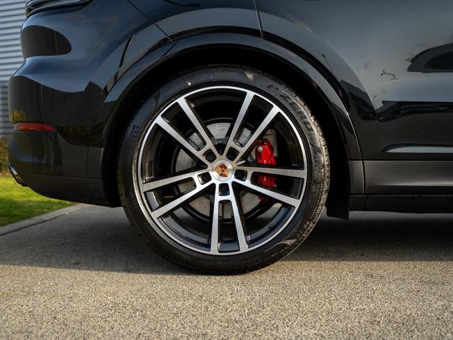 PORSCHE Cayenne Photo 4