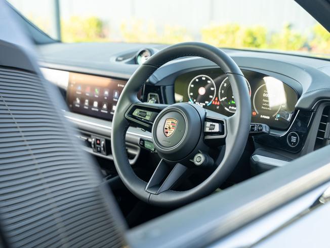 PORSCHE Cayenne Photo 9