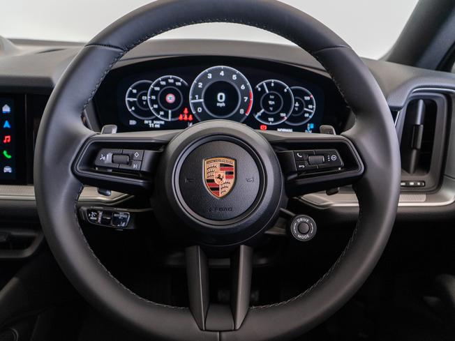 PORSCHE Cayenne Photo 10