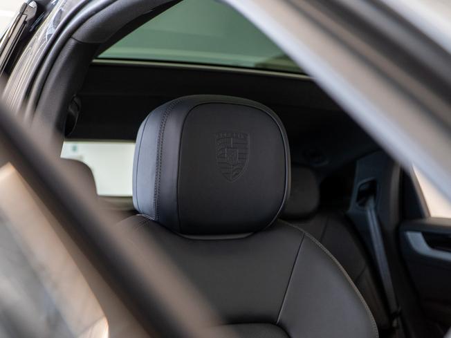 PORSCHE Cayenne Photo 19