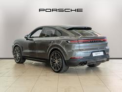 PORSCHE Cayenne Photo 2