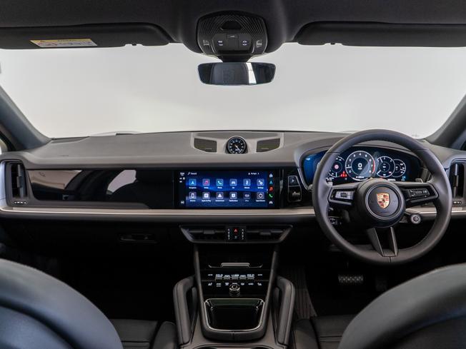 PORSCHE Cayenne Photo 8