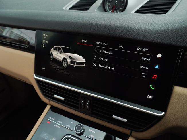 PORSCHE Cayenne Photo 24