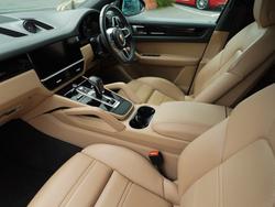 PORSCHE Cayenne Photo 3