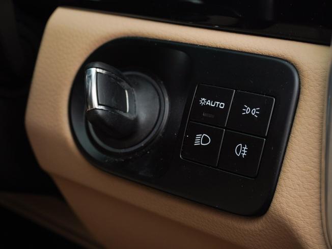 PORSCHE Cayenne Photo 33