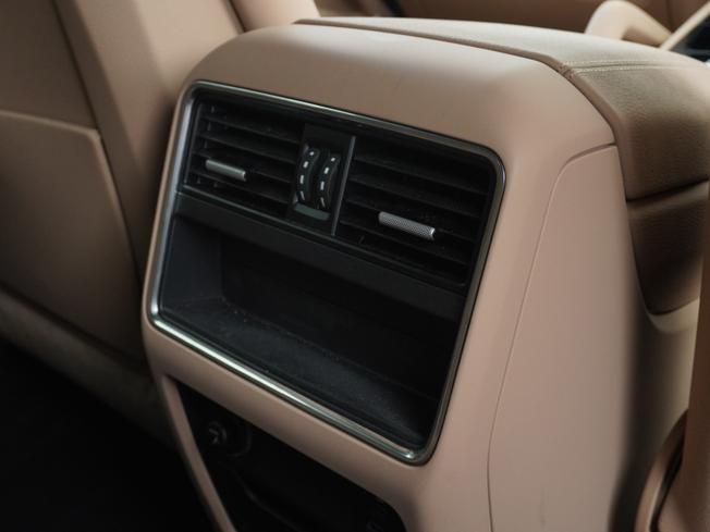 PORSCHE Cayenne Photo 38